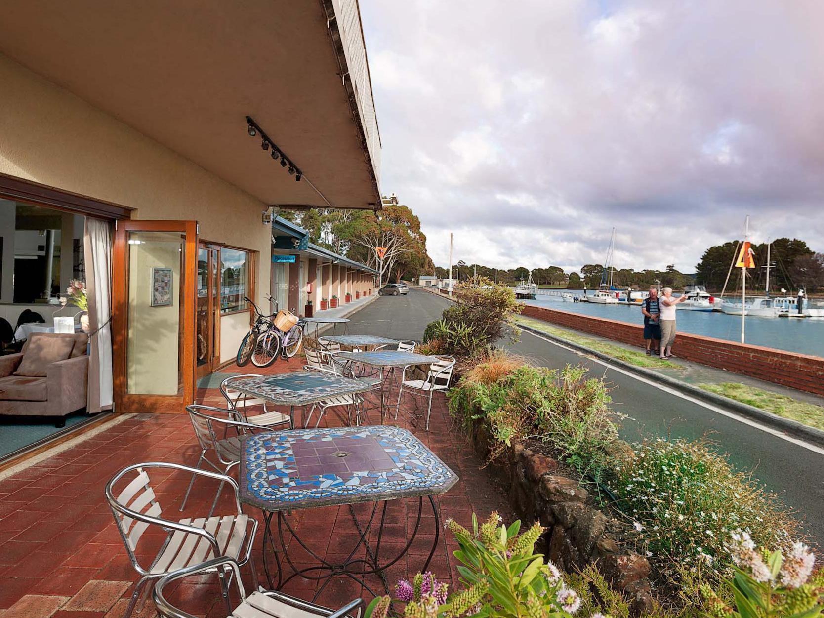 The Waterfront Hotel 3*
