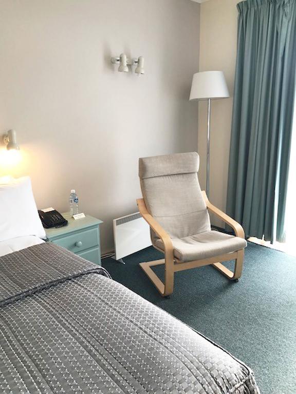 The Waterfront Hotel 3*